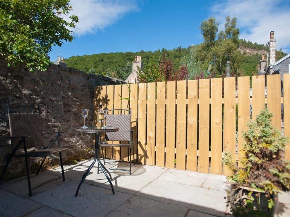 Glenernan Self Catering Cottages Ballater Ngoại thất bức ảnh